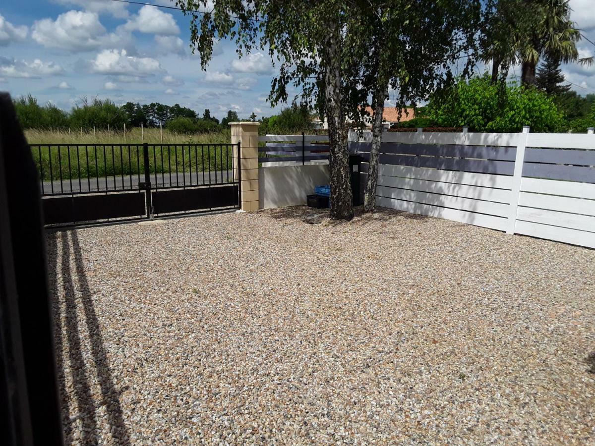 Ferienhaus La Riviere Pujols (Gironde)